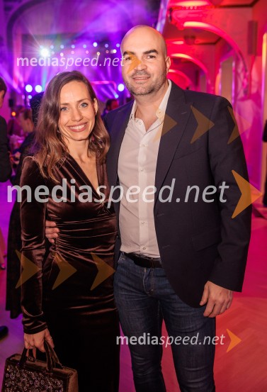 Tonetu Strnadu priznanje za življenjsko delo,  mladi manager 2025 je Aleš Ugovšek iz skupine M Sora,  Artemidi v roke Ireni Brugger in Juditi Rigler