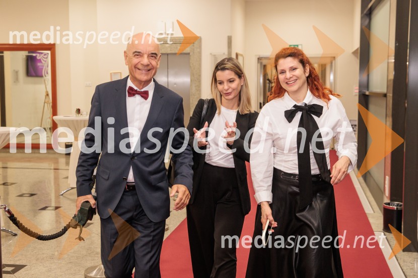 Tonetu Strnadu priznanje za življenjsko delo,  mladi manager 2025 je Aleš Ugovšek iz skupine M Sora,  Artemidi v roke Ireni Brugger in Juditi Rigler