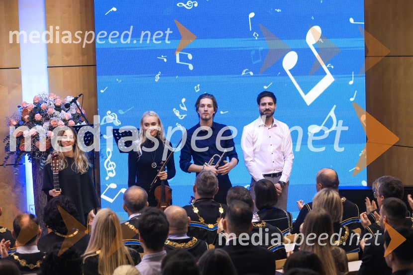 Univerza v Mariboru  ob rektorjevem dnevu podelila nagrade in priznanja