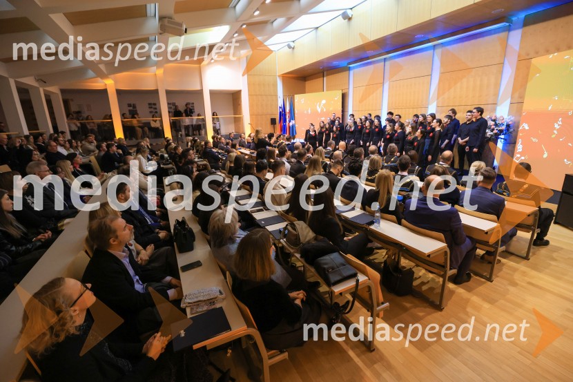 Univerza v Mariboru  ob rektorjevem dnevu podelila nagrade in priznanja