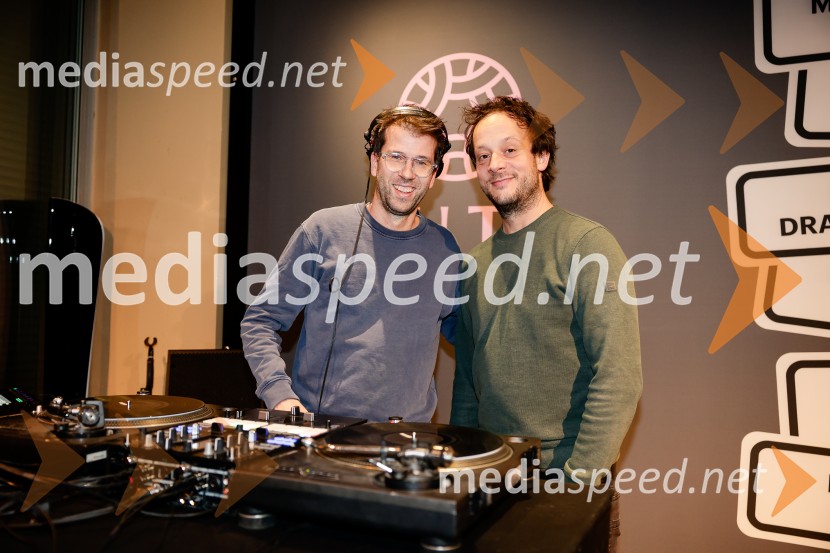 Premiera Besi odprla festival RUTA 2026 v Mestnem gledališču ljubljanskem