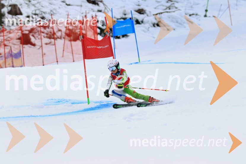 12. Mini pokal Vitranc, tekmovanje za otroke v smučanju