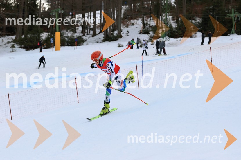 12. Mini pokal Vitranc, tekmovanje za otroke v smučanju