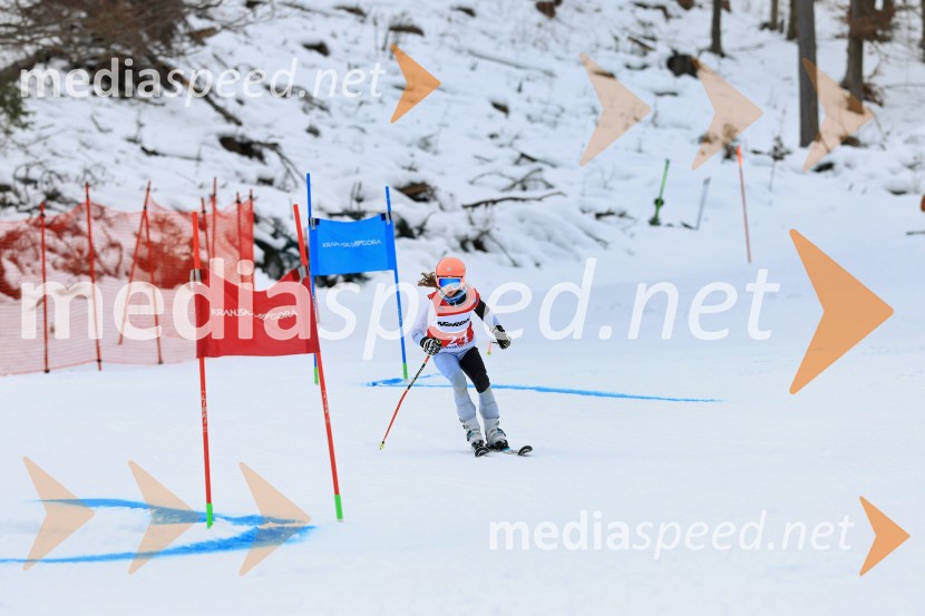 12. Mini pokal Vitranc, tekmovanje za otroke v smučanju