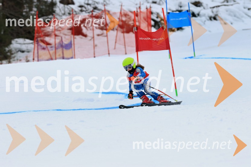 12. Mini pokal Vitranc, tekmovanje za otroke v smučanju