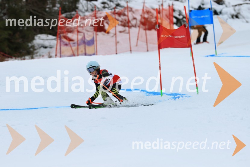 12. Mini pokal Vitranc, tekmovanje za otroke v smučanju