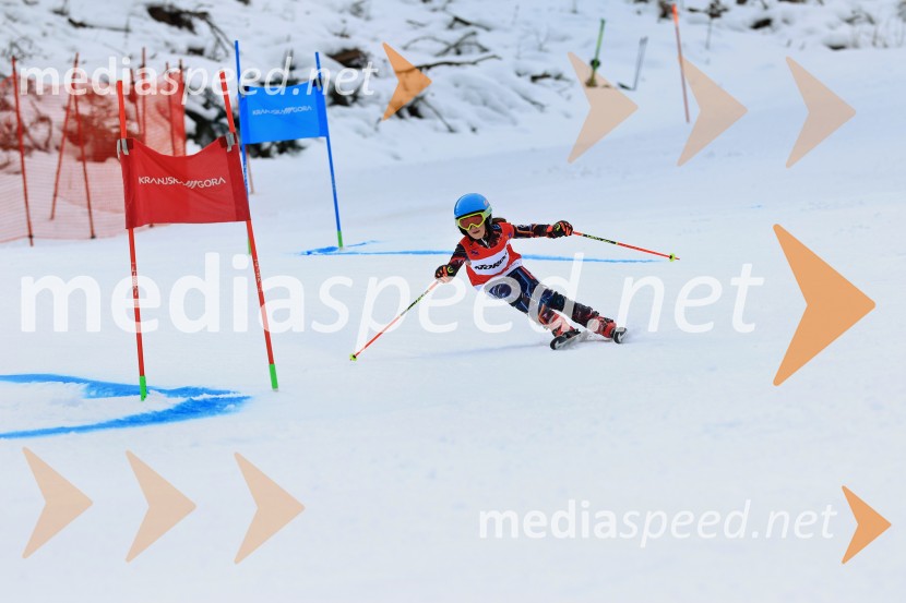 12. Mini pokal Vitranc, tekmovanje za otroke v smučanju