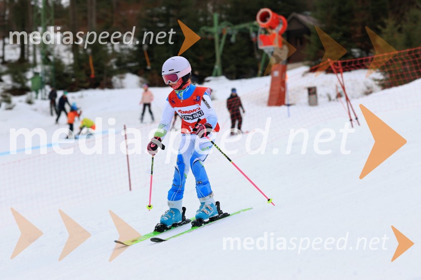 12. Mini pokal Vitranc, tekmovanje za otroke v smučanju