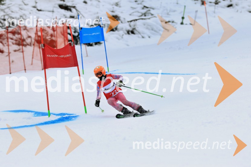 12. Mini pokal Vitranc, tekmovanje za otroke v smučanju