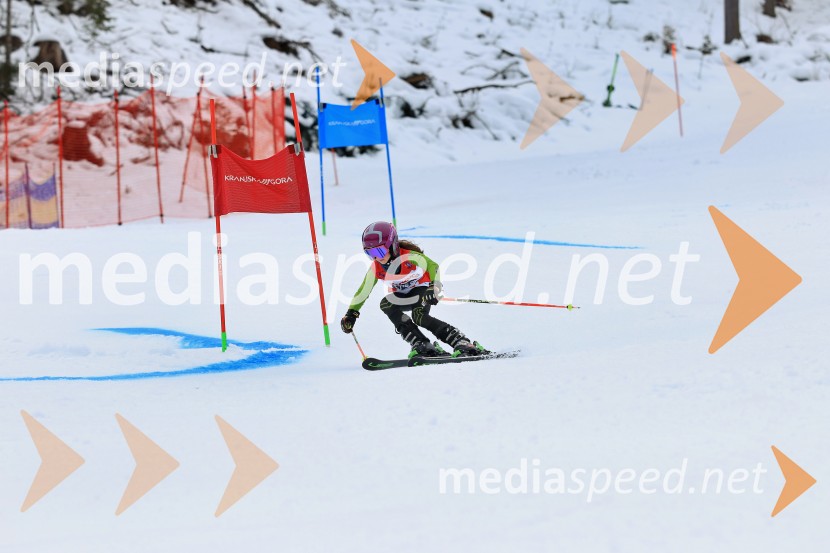 12. Mini pokal Vitranc, tekmovanje za otroke v smučanju