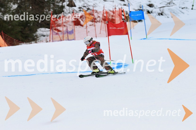 12. Mini pokal Vitranc, tekmovanje za otroke v smučanju