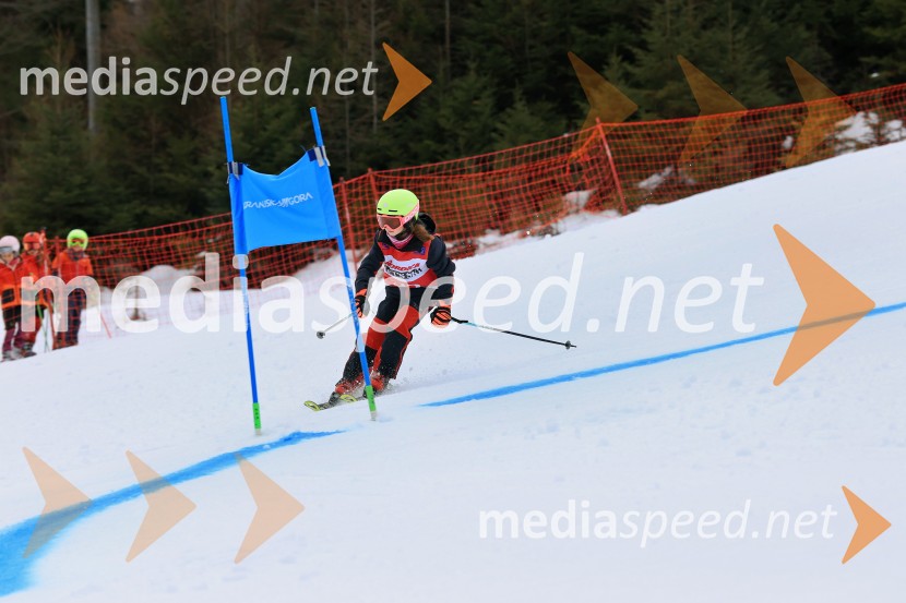 12. Mini pokal Vitranc, tekmovanje za otroke v smučanju
