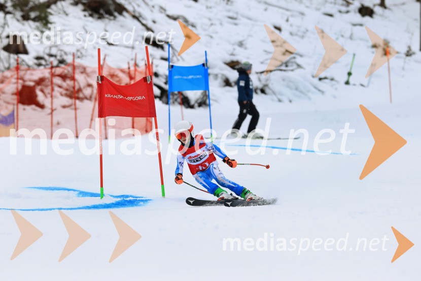 12. Mini pokal Vitranc, tekmovanje za otroke v smučanju