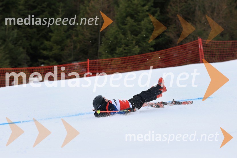 12. Mini pokal Vitranc, tekmovanje za otroke v smučanju