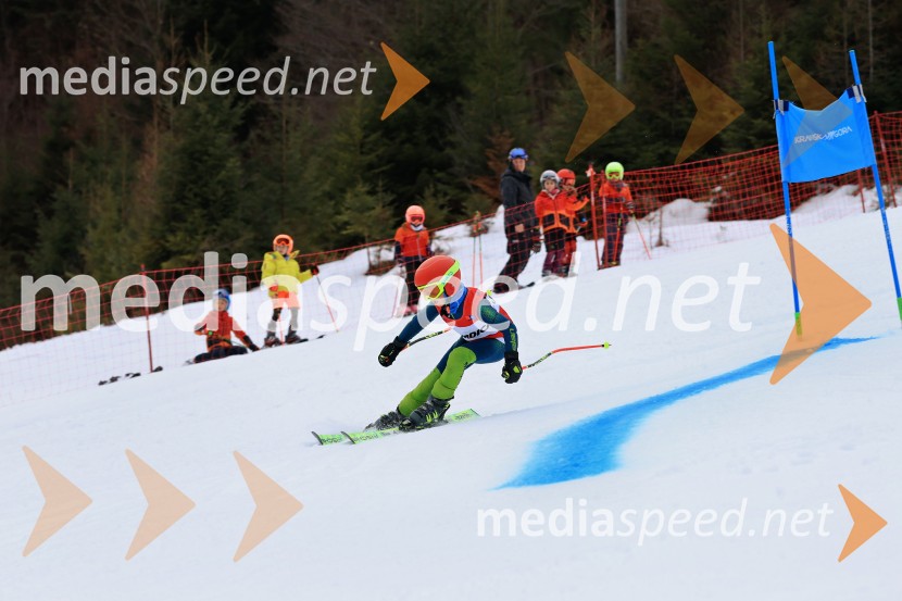 12. Mini pokal Vitranc, tekmovanje za otroke v smučanju