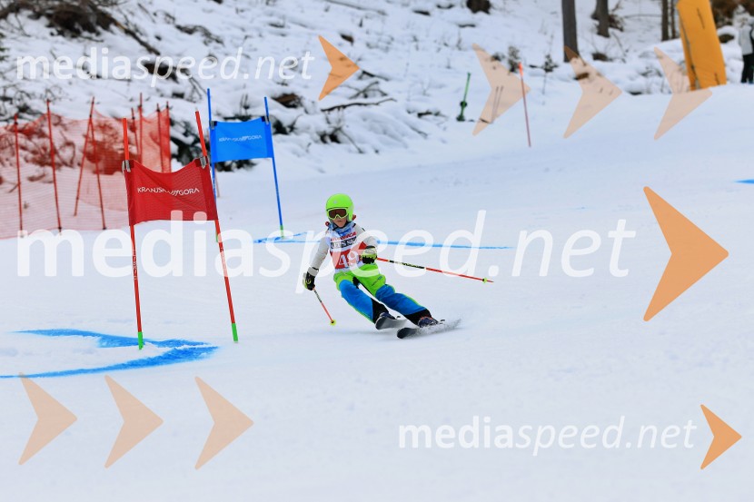 12. Mini pokal Vitranc, tekmovanje za otroke v smučanju