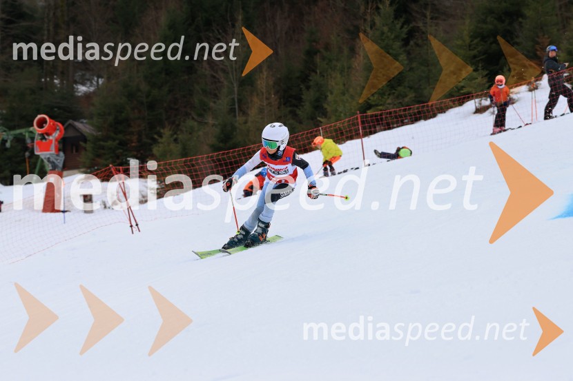 12. Mini pokal Vitranc, tekmovanje za otroke v smučanju