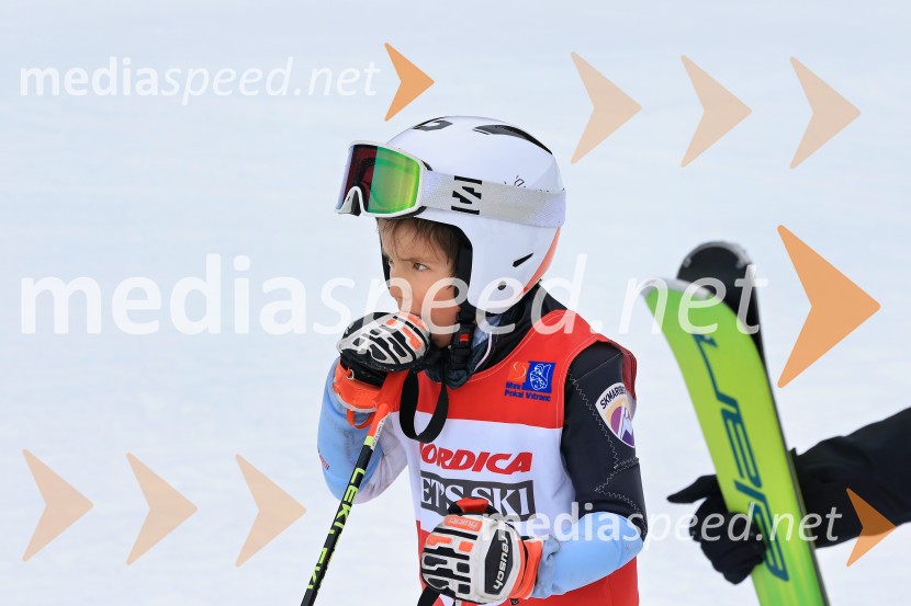 12. Mini pokal Vitranc, tekmovanje za otroke v smučanju