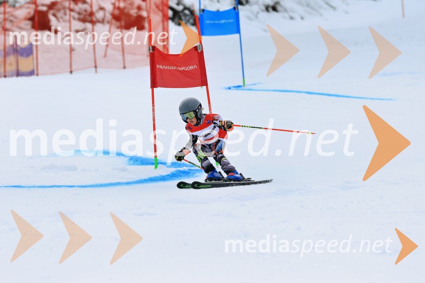 12. Mini pokal Vitranc, tekmovanje za otroke v smučanju