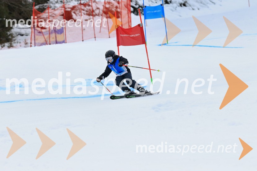 12. Mini pokal Vitranc, tekmovanje za otroke v smučanju