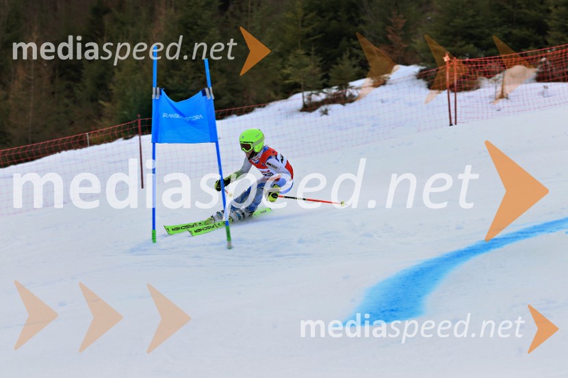 12. Mini pokal Vitranc, tekmovanje za otroke v smučanju