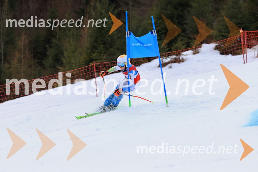 12. Mini pokal Vitranc, tekmovanje za otroke v smučanju