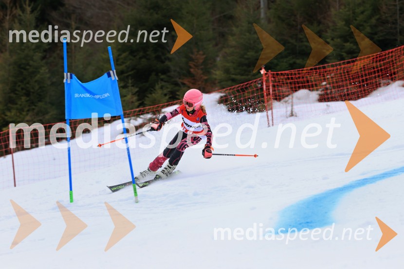 12. Mini pokal Vitranc, tekmovanje za otroke v smučanju
