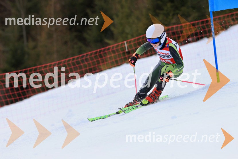 12. Mini pokal Vitranc, tekmovanje za otroke v smučanju
