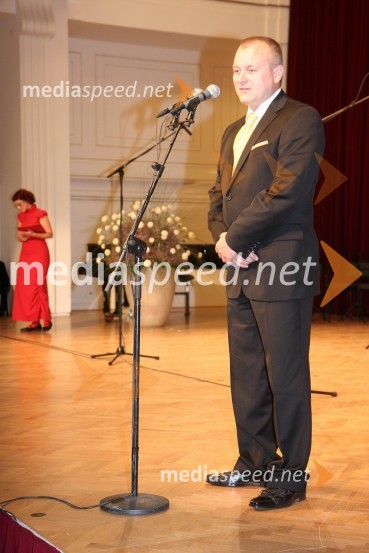 Franc Kangler, župan Mestne občine MariborPodelitev priznanj Mestne občine Maribor za leto 2009 in razglasitev častnega občana