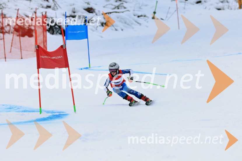 12. Mini pokal Vitranc, tekmovanje za otroke v smučanju