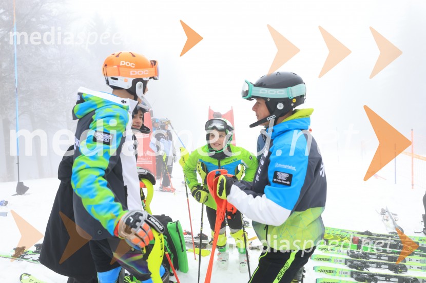 VN ARGETA  DP v slalomu U14 in U 16, v organizaciji SK Maribor