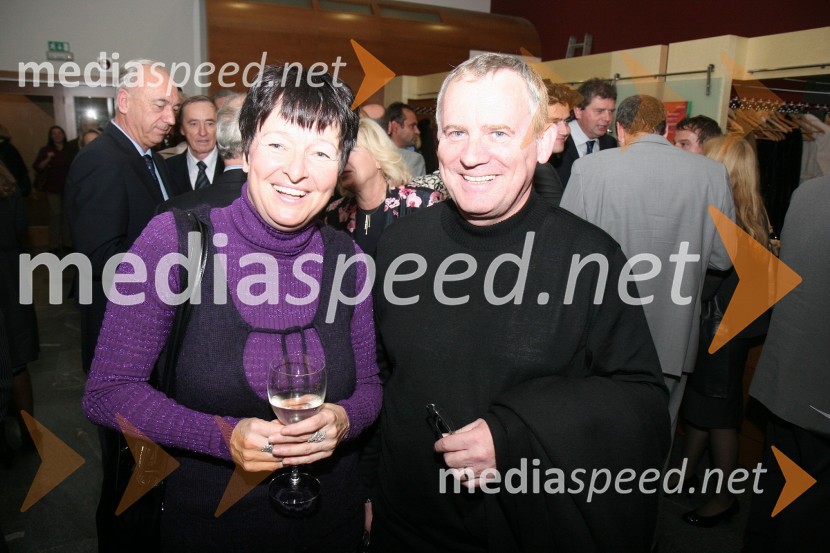 Irena Polak Fištravec in Boris Vugrinec, urednik fotografije pri časniku VečerPodelitev priznanj Mestne občine Maribor za leto 2009 in razglasitev častnega občana