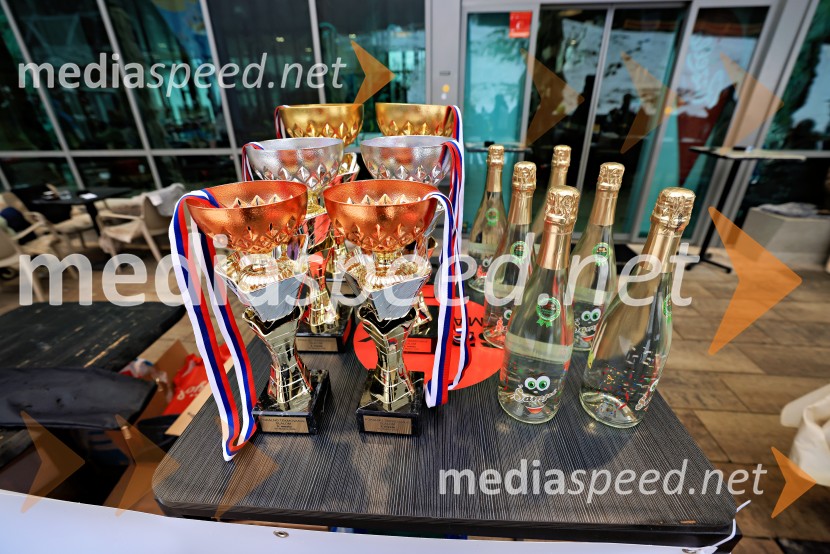 VN ARGETA  DP v slalomu U14 in U 16, podelitev nagrad najboljšim