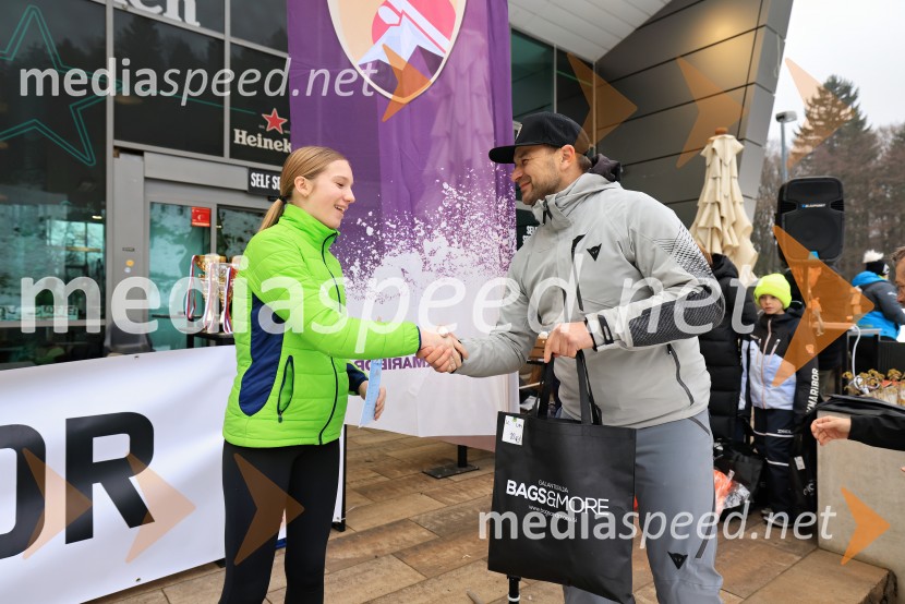 VN ARGETA  DP v slalomu U14 in U 16, podelitev nagrad najboljšim