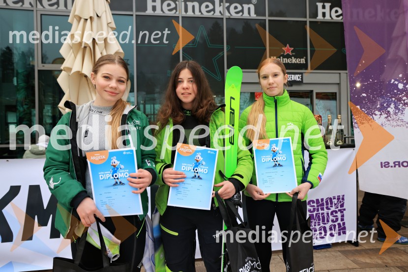 VN ARGETA  DP v slalomu U14 in U 16, podelitev nagrad najboljšim