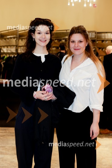 Premiera Življenje podeželjskih plejbojev, Cankarjev dom