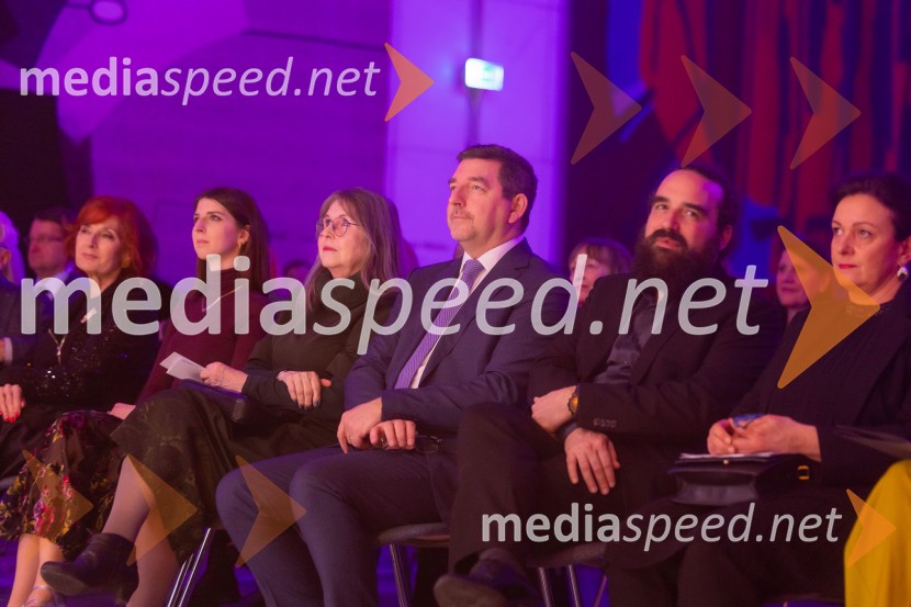 Razstava Čivki iz preteklosti, Cankarjev dom