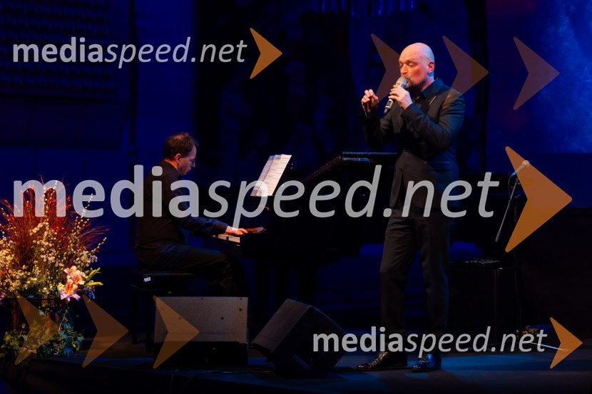 Razstava Čivki iz preteklosti, Cankarjev dom