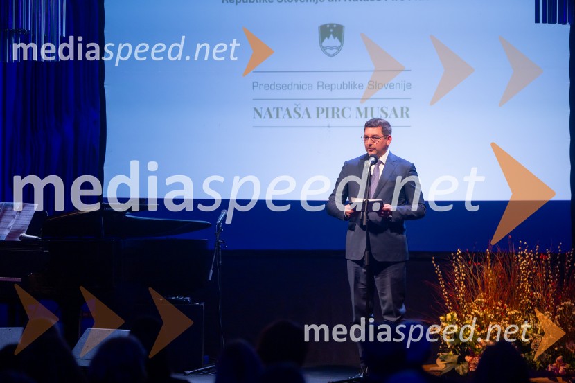 Razstava Čivki iz preteklosti, Cankarjev dom