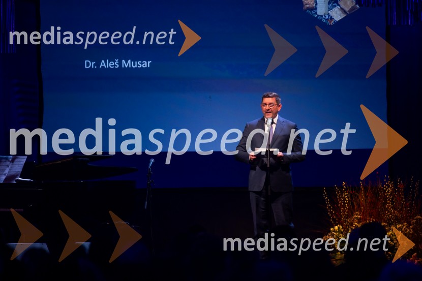 Razstava Čivki iz preteklosti, Cankarjev dom