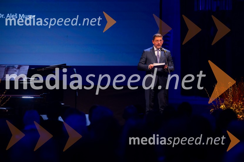 Razstava Čivki iz preteklosti, Cankarjev dom