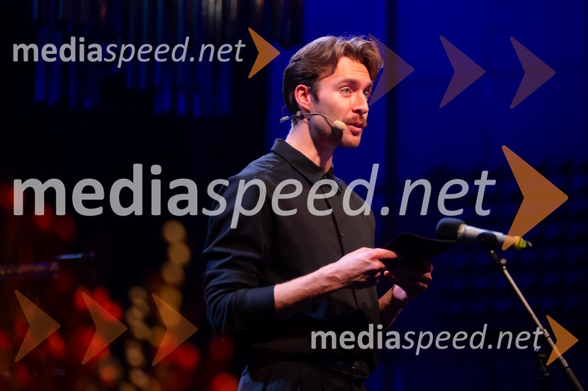 Razstava Čivki iz preteklosti, Cankarjev dom