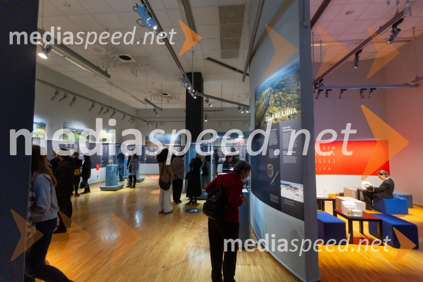 Razstava Čivki iz preteklosti, Cankarjev dom