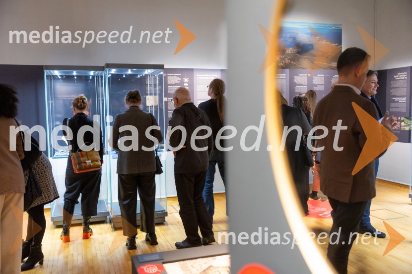 Razstava Čivki iz preteklosti, Cankarjev dom