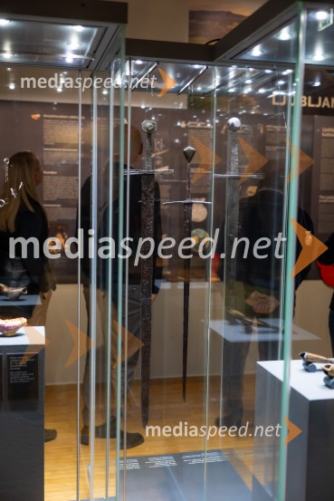 Razstava Čivki iz preteklosti, Cankarjev dom