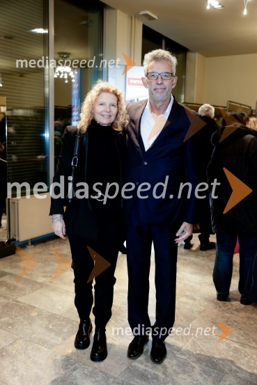 Premiera Življenje podeželjskih plejbojev, Cankarjev dom