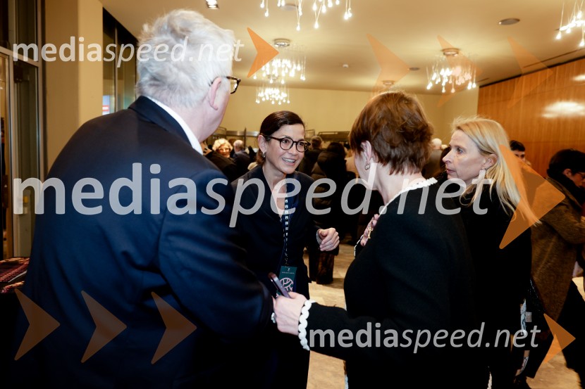 Premiera Življenje podeželjskih plejbojev, Cankarjev dom