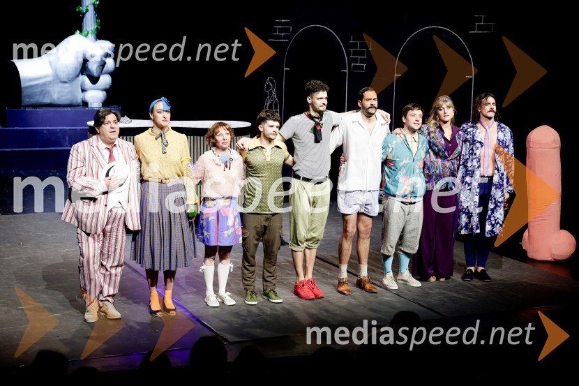 Premiera Življenje podeželjskih plejbojev, Cankarjev dom