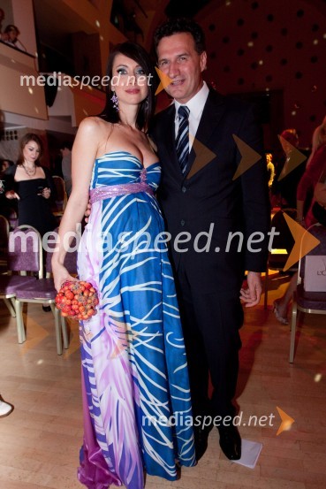 Milan M. Cvikl, generalni sekretar vlade RS in njegova soproga Jerca Legan Cvikl, antropologinjaFemme Fatale 2009