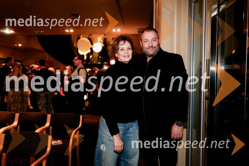 Premiera Življenje podeželjskih plejbojev, Cankarjev dom